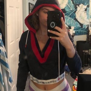 Tommy cropped sweatshirt